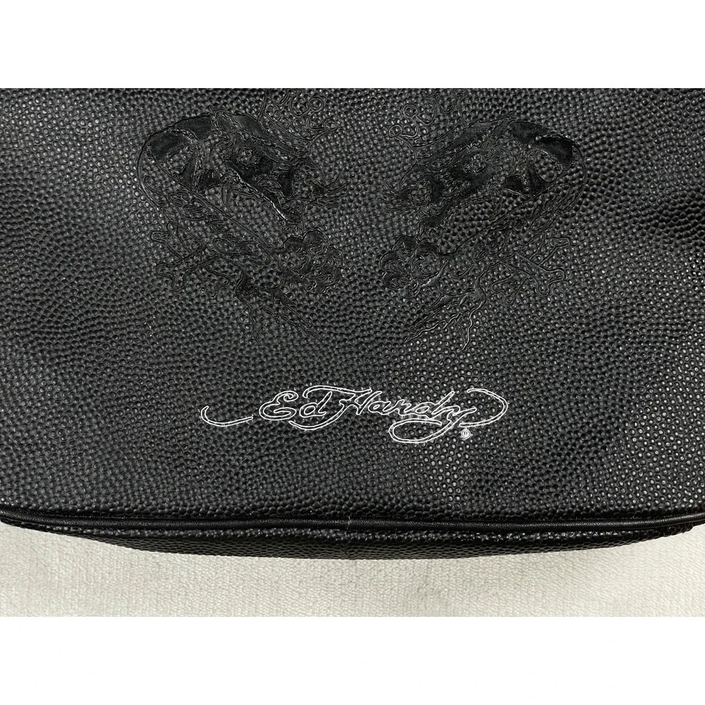 Ed Hardy travel signature